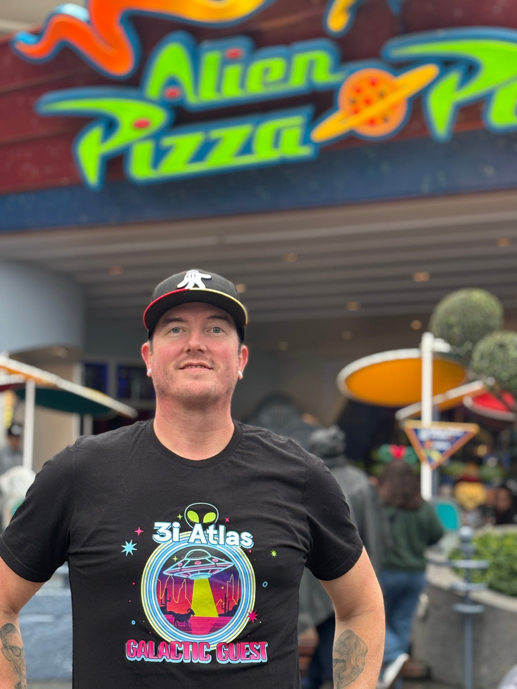 3i Atlas Galactic Guest Unisex T-Shirt